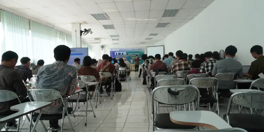 Gelar Tidak Terpakai, Tapi Kehidupan Berubah Total